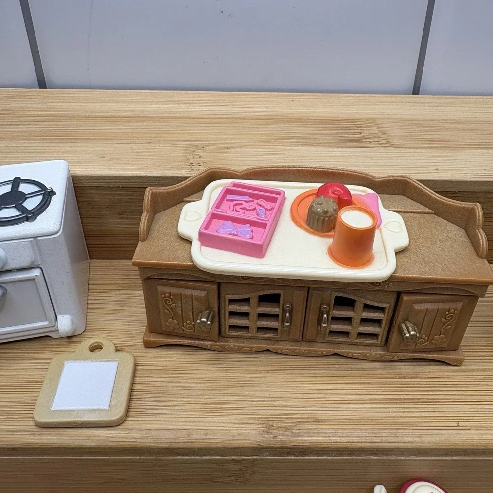 Epoch Calico Critters Kitchen Dollhouse Furniture VTG Tiny Foods Too Cute